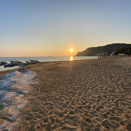 Casa Vacanza Scala Dei Turchi Daire Realmonte Dış mekan fotoğraf